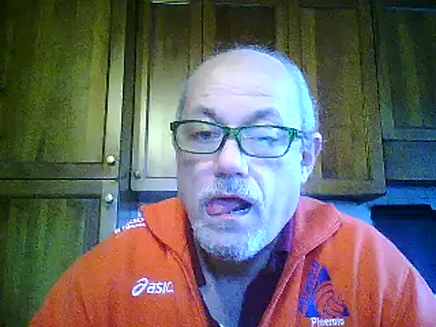 Snapshot of gianbragallini chatting on December 2024 02:10:01 PM gianbragallini online show from December 2024 02:10:01 PM