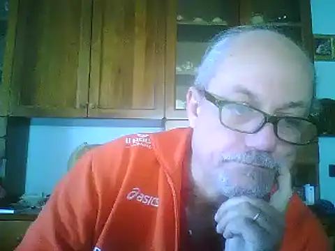 Snapshot of gianbragallini chatting on January 2025 09:35:01 AM gianbragallini online show from January 2025 09:35:01 AM