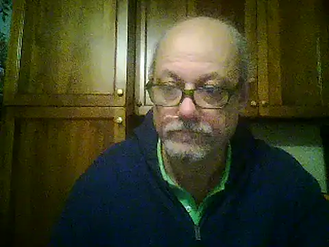 Snapshot of gianbragallini chatting on January 2025 11:02:01 PM gianbragallini online show from January 2025 11:02:01 PM