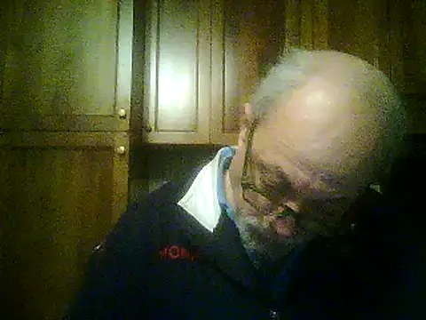 Snapshot of gianbragallini chatting on March 2025 10:48:01 PM gianbragallini online show from March 2025 10:48:01 PM