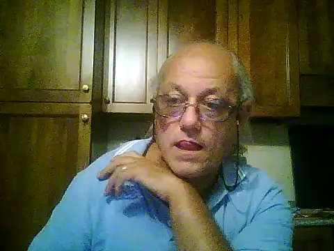 Snapshot of gianbragallini chatting on September 2025 09:07:02 PM gianbragallini online show from September 2025 09:07:02 PM