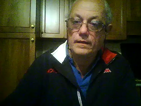 Snapshot of gianbragallini chatting on October 2025 10:06:02 PM gianbragallini online show from October 2025 10:06:02 PM