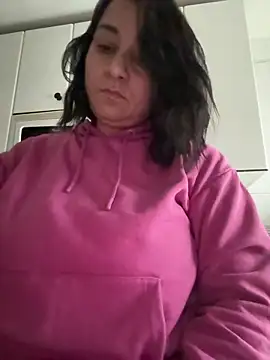 Snapshot of paulinaDiaz1 chatting on December 2024 02:49:02 PM paulinaDiaz1 online show from December 2024 02:49:02 PM