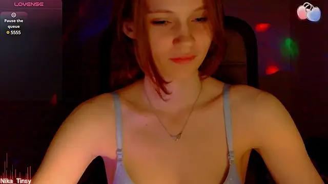 Snapshot of nika_tinsy chatting on February 2025 09:47:02 PM nika tinsy online show from February 2025 09:47:02 PM