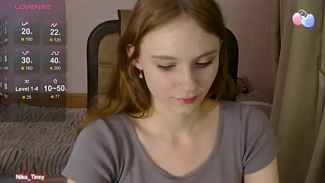 Snapshot of nika_tinsy chatting on November 2025 05:35:02 PM nika tinsy online show from November 2025 05:35:02 PM