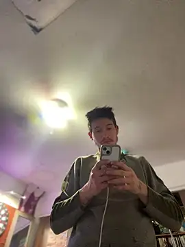 Snapshot of bigdckstud chatting on April 2026 12:43:02 AM bigdckstud online show from April 2026 12:43:02 AM