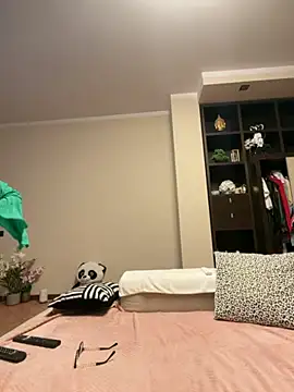 MichelleCara online show from October 2025 05:31:02 AM