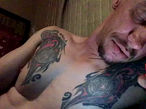 Snapshot of Highfrog1 chatting on September 2025 05:13:02 PM Highfrog1 online show from September 2025 05:13:02 PM