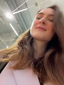 Dina Tease online show from October 2025 01:12:02 PM