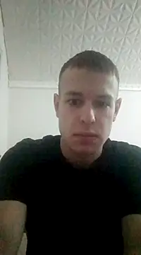 Snapshot of pretty_roman chatting on February 2025 03:32:01 PM pretty roman online show from February 2025 03:32:01 PM