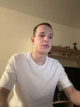 Snapshot of pretty_roman chatting on March 2026 06:36:02 PM pretty roman online show from March 2026 06:36:02 PM