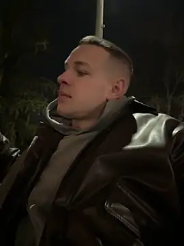 Snapshot of pretty_roman chatting on April 2026 04:23:01 PM pretty roman online show from April 2026 04:23:01 PM