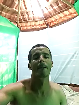 morenogato100 online show from April 2026 01:06:01 PM