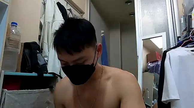 Snapshot of frnk30151 chatting on December 2024 02:11:01 PM frnk30151 online show from December 2024 02:11:01 PM