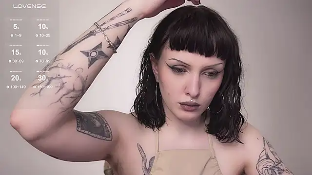 vinylstore online show from January 2025 01:20:02 PM