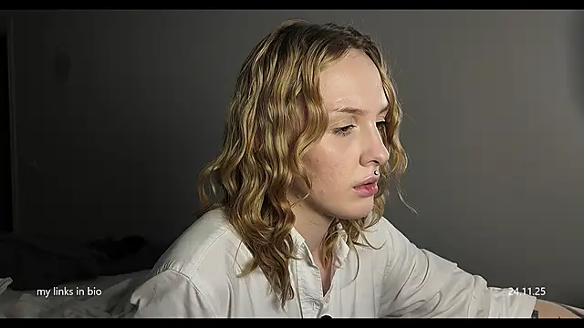 vinylstore online show from November 2025 06:29:01 PM