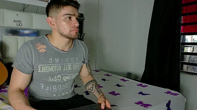 Sexy Alejandro  online show from March 2025 05:07:02 PM