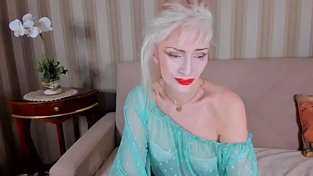 Rita Farel online show from February 2025 02:44:02 AM