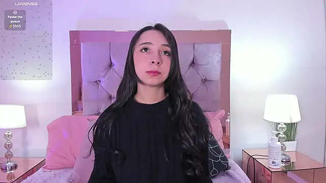 melanie hills online show from September 2025 11:22:02 AM