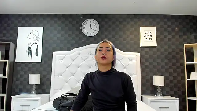 rave connor online show from December 2024 07:03:02 PM