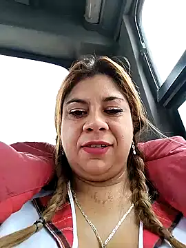 Laura-Hernandez online show from December 2024 08:36:02 PM