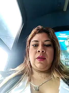 Laura-Hernandez online show from December 2024 03:30:02 PM