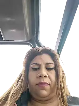 Laura-Hernandez online show from January 2025 03:40:02 PM