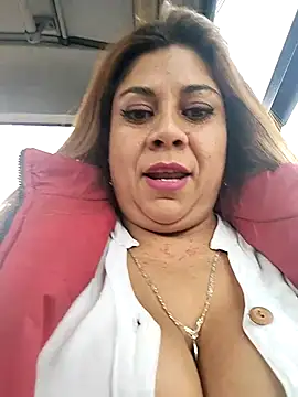 Laura-Hernandez online show from February 2025 09:21:02 PM