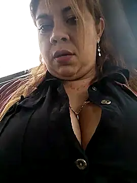 Laura-Hernandez online show from March 2025 04:09:02 PM