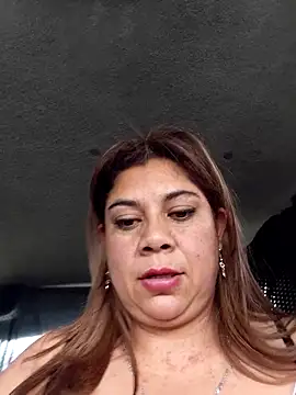 Laura-Hernandez online show from February 2026 07:34:02 PM