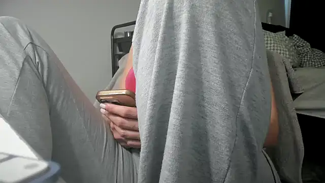 Snapshot of bigb00tyjudyyX chatting on March 2026 02:34:01 PM bigb00tyjudyyX online show from March 2026 02:34:01 PM