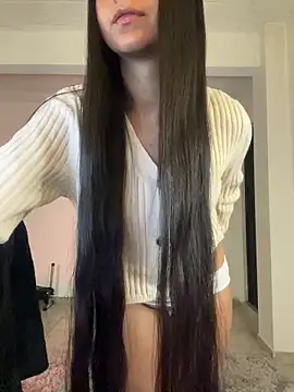 Snapshot of aly_golden_ chatting on January 2025 06:24:02 AM aly golden online show from January 2025 06:24:02 AM