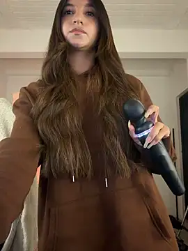 aly golden  online show from April 2026 06:20:02 AM