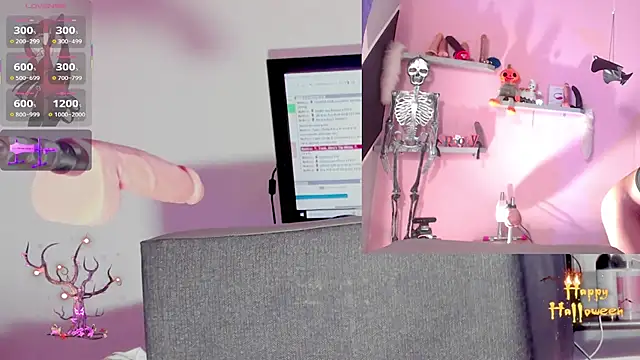 Snapshot of kira_touka chatting on October 2025 03:35:01 PM kira touka online show from October 2025 03:35:01 PM