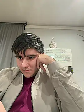 Snapshot of Yann_18 chatting on January 2026 01:55:02 AM Yann 18 online show from January 2026 01:55:02 AM