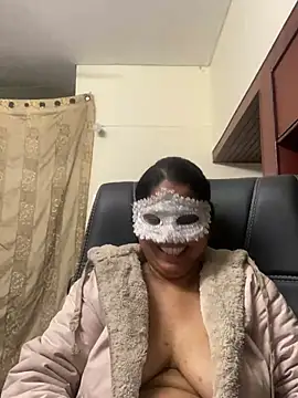 Snapshot of kamayanisingh24 chatting on February 2025 06:51:01 PM kamayanisingh24 online show from February 2025 06:51:01 PM