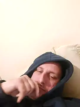 Snapshot of HE-M123 chatting on December 2024 08:08:01 PM HE-M123 online show from December 2024 08:08:01 PM