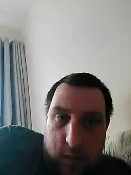 Snapshot of HE-M123 chatting on December 2024 11:17:01 AM HE-M123 online show from December 2024 11:17:01 AM