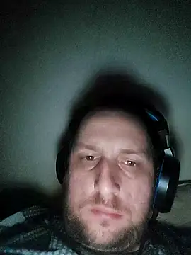 Snapshot of HE-M123 chatting on February 2025 03:12:01 AM HE-M123 online show from February 2025 03:12:01 AM