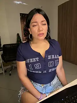 Abril10  online show from December 2024 03:11:02 PM