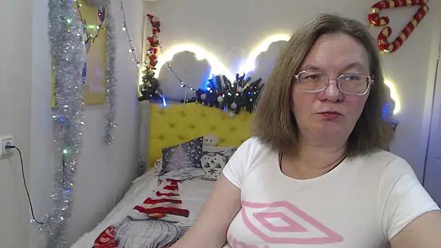 HolyMilfa online show from December 2024 05:21:02 PM