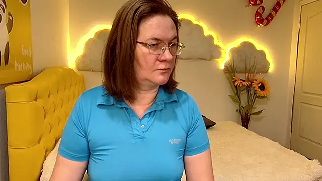 HolyMilfa online show from February 2025 10:46:01 AM