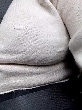 Snapshot of QueenHaryana chatting on November 2025 02:21:01 AM QueenHaryana online show from November 2025 02:21:01 AM