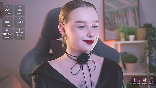 Snapshot of AdeleLoomis chatting on December 2024 08:55:02 PM AdeleLoomis online show from December 2024 08:55:02 PM