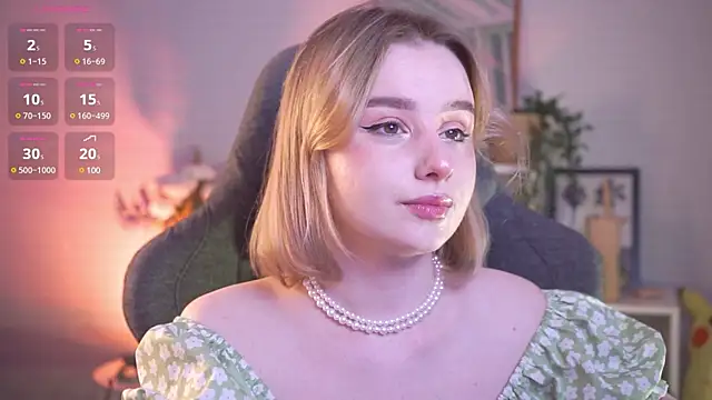 Snapshot of AdeleLoomis chatting on December 2024 08:21:02 PM AdeleLoomis online show from December 2024 08:21:02 PM