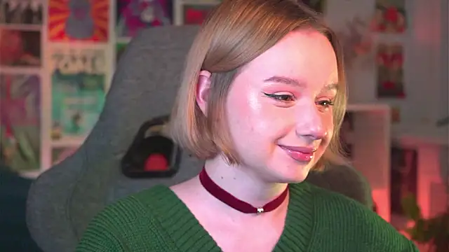 Snapshot of AdeleLoomis chatting on January 2025 07:28:01 PM AdeleLoomis online show from January 2025 07:28:01 PM