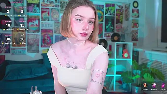 Snapshot of AdeleLoomis chatting on February 2025 08:50:01 AM AdeleLoomis online show from February 2025 08:50:01 AM