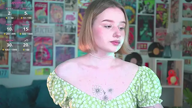 Snapshot of AdeleLoomis chatting on February 2025 08:50:02 AM AdeleLoomis online show from February 2025 08:50:02 AM