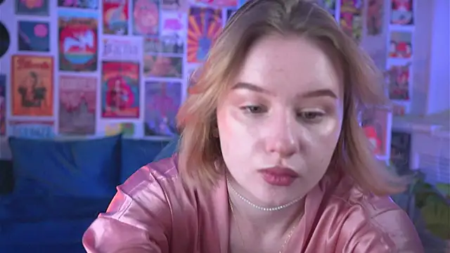 Snapshot of AdeleLoomis chatting on February 2025 02:30:01 AM AdeleLoomis online show from February 2025 02:30:01 AM