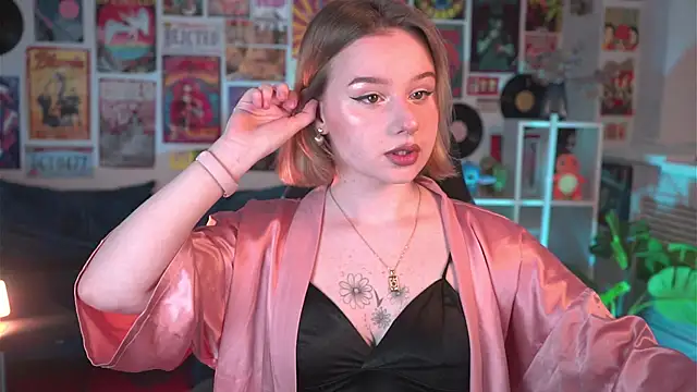 Snapshot of AdeleLoomis chatting on March 2025 02:26:02 AM AdeleLoomis online show from March 2025 02:26:02 AM